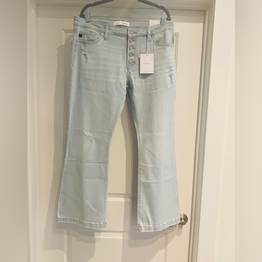NEW KANCAN Saylor Mid Rise Flare Jeans (Petite) SIZE 15 - Picture 3 of 4